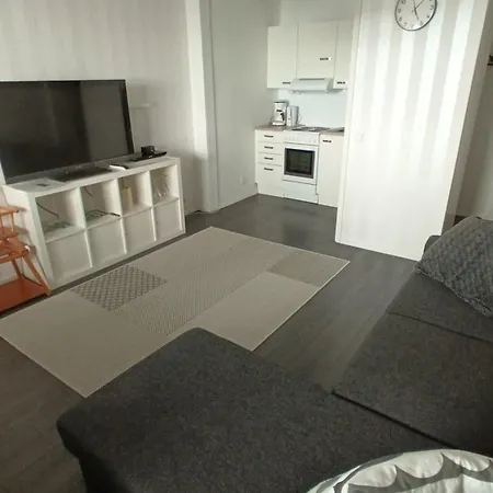 Cozy Apartment In The Center Pori Exterior photo
